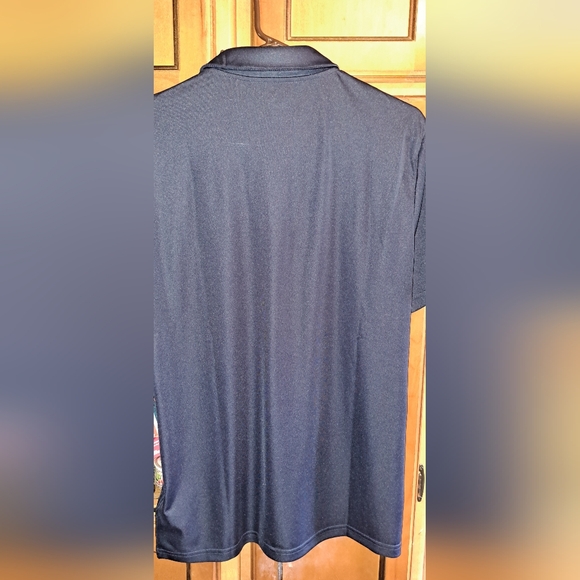 Men's NWT Puma Sports Top Dry Cell Moisture Management Size Med - Picture 5 of 7